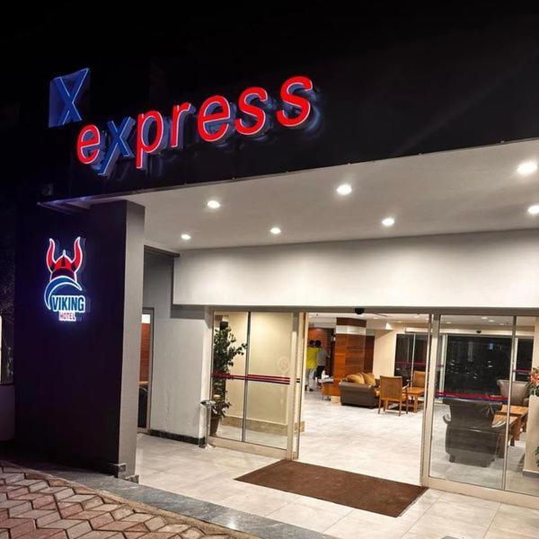 Viking Express Hotel Κεμέρ Εξωτερικό φωτογραφία