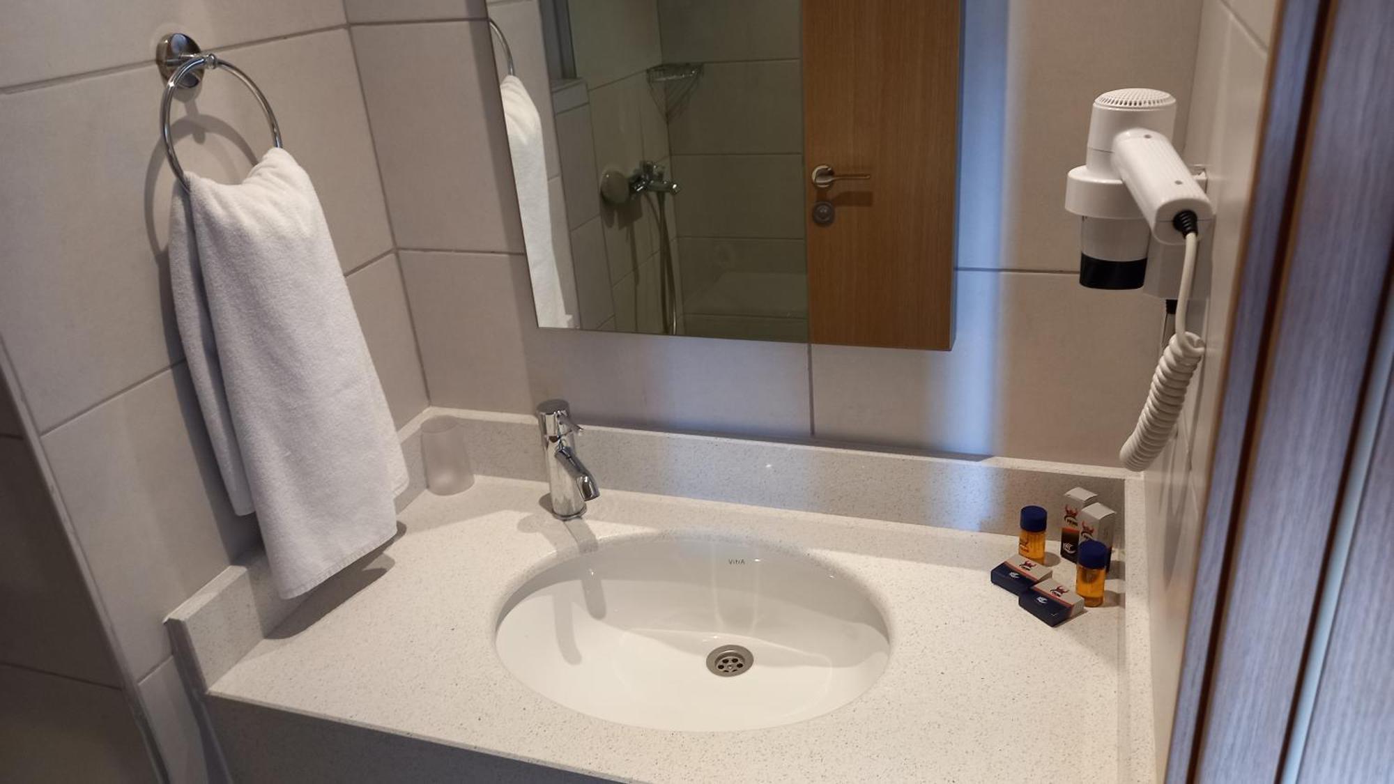 Viking Express Hotel Κεμέρ Εξωτερικό φωτογραφία